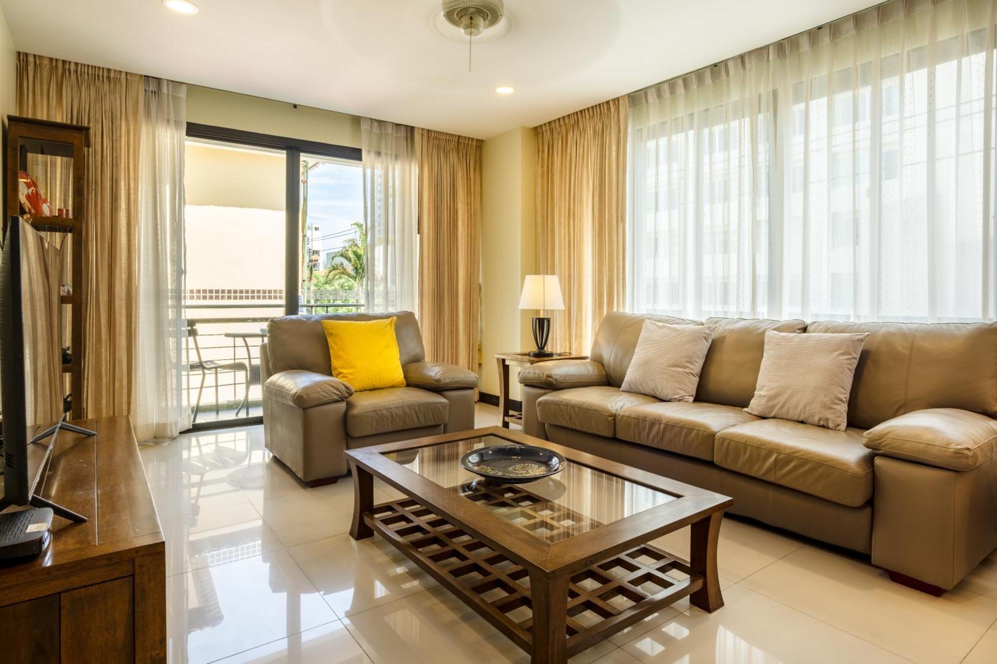 Citismart Luxury Apartments Pattaya Exteriör bild